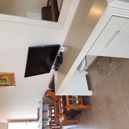Zoe'S Court Apart otel Klorakas Dış mekan fotoğraf
