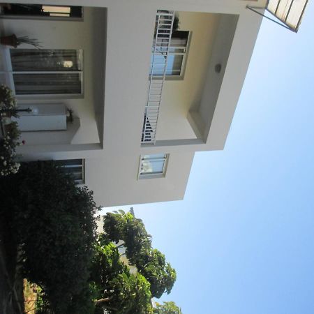 Zoe'S Court Apart otel Klorakas Dış mekan fotoğraf